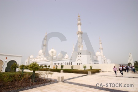 Arabian sheikh zayed building mosque middle east.
