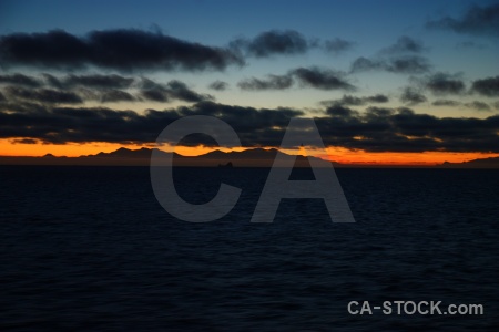 Bellingshausen sea day 5 antarctica sky mountain.