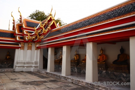 Buddhist gold bangkok temple column.