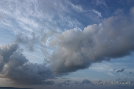 Cloud sky blue.