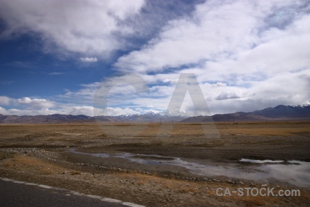 Desert mountain friendship highway east asia cloud.