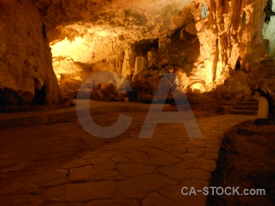 Ha long bay asia stalagmite southeast amazing cave.