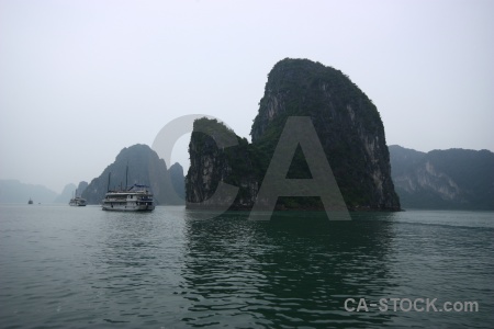 Island vinh ha long limestone mountain vietnam.