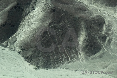Nazca flying unesco astronaut geoglyph.