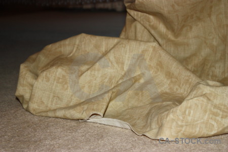Object curtain cloth.