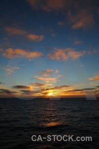 Sun day 4 antarctica cruise sea water.