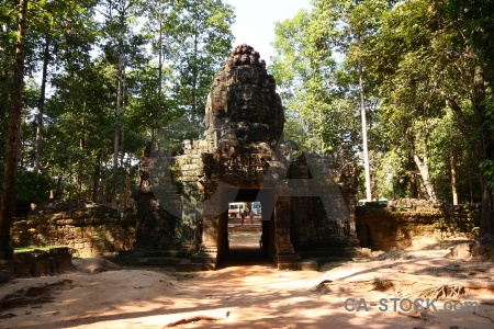 Unesco siem reap ruin stone buddhism.